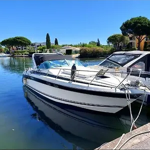 L île Sur Mer Bateau-hôtel